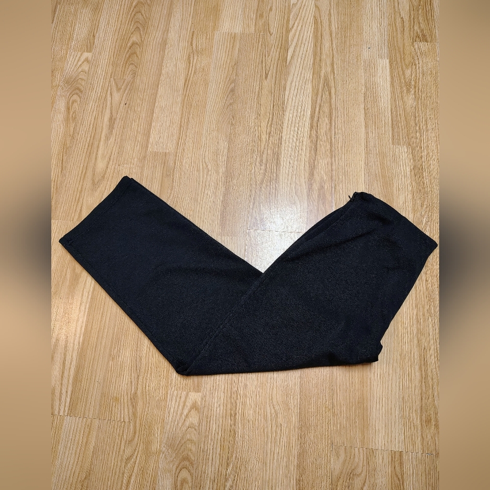 Goodcloths Brand, Woman's Black Side Zipper Dress Pants Size M short